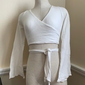 Brandy Melville white wrap blouse. Sz Sm no label